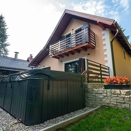בקתה Casa Foresta
