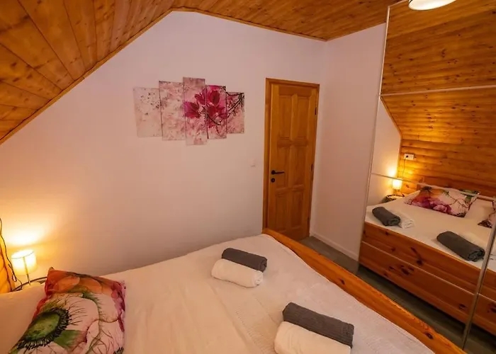 Alpstuga Casa Foresta *