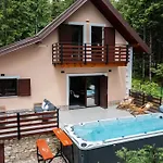 Casa Foresta * מרקופאלי